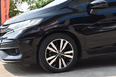 HONDA JAZZ 1.5 RS AT ปี 2018