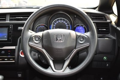 HONDA JAZZ 1.5 RS AT ปี 2018