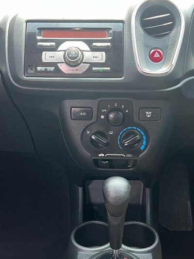 HONDA MOBILIO 1.5 V AT YEAR 2016