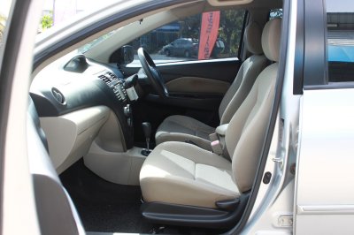 TOYOTA VIOS 1.5 E AT YEAR 2009