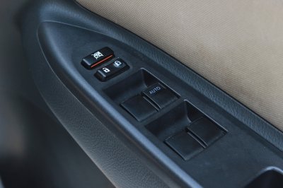 TOYOTA VIOS 1.5 E AT YEAR 2009