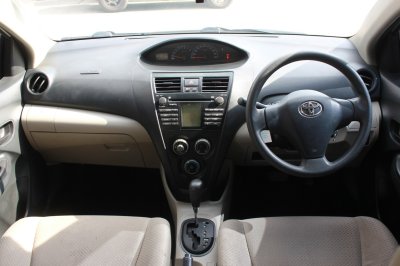 TOYOTA VIOS 1.5 E AT YEAR 2009