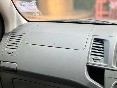 TOYOTA VIGO cab 2.7 CNG MT ปี 2013
