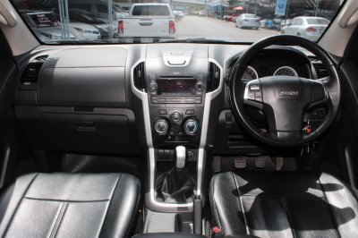 ISUZU DMAX 4ประตู 1.9 Hi-lander Z ปี 2017