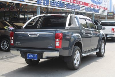 ISUZU DMAX 4ประตู 1.9 Hi-lander Z ปี 2017