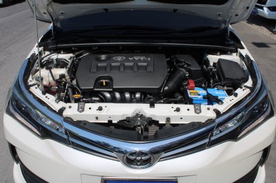 TOYOTA ALTIS 1.8 E Sport  AT YEAR 2018