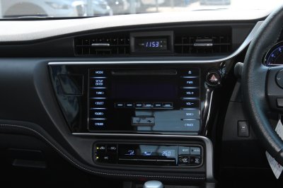 TOYOTA ALTIS 1.8 E Sport  AT YEAR 2018