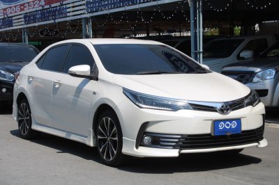 TOYOTA ALTIS 1.8 E Sport  AT YEAR 2018