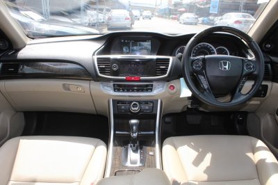 HONDA ACCORD 2.4 TECH ปี 2014