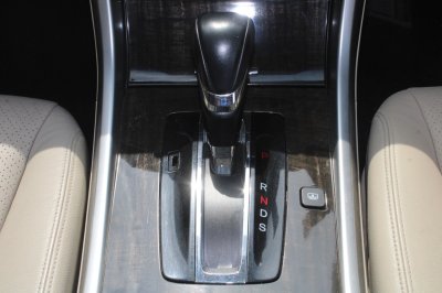 HONDA ACCORD 2.4 TECH ปี 2014
