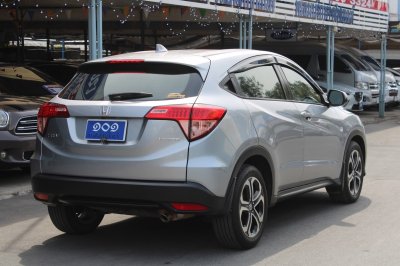 HONDA HRV 1.8 E AT ปี 2017