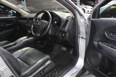 HONDA HRV 1.8 E AT ปี 2017