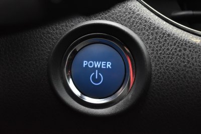 TOYOTA CHR 1.8 HV HI (Hybrid) AT ปี 2020