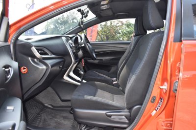 TOYOTA YARIS 1.2 E AT YEAR 2018