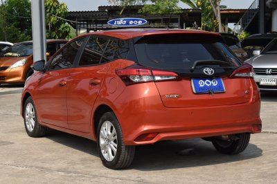 TOYOTA YARIS 1.2 E AT YEAR 2018