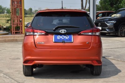 TOYOTA YARIS 1.2 E AT YEAR 2018