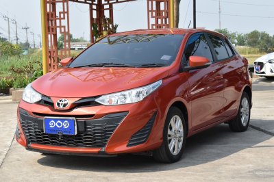 TOYOTA YARIS 1.2 E AT YEAR 2018