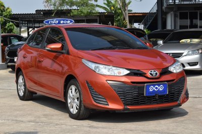 TOYOTA YARIS 1.2 E AT YEAR 2018