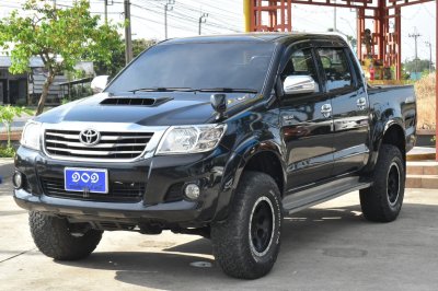 TOYOTA VIGO 4DR 2.5 E VNT Prerunner (ABS/Navi) MT YEAR 2013