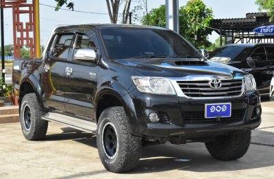 TOYOTA VIGO 4DR 2.5 E VNT Prerunner (ABS/Navi) MT YEAR 2013