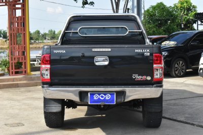 TOYOTA VIGO 4DR 2.5 E VNT Prerunner (ABS/Navi) MT YEAR 2013