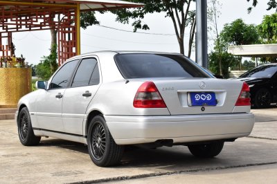 BENZ C200 2.0 classic AT ปี 1997