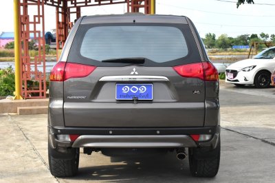 MITSUBISHI PAJERO 2.4 GLS MT YEAR 2014