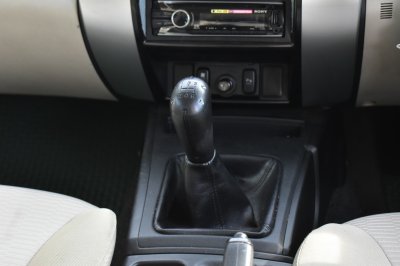 MITSUBISHI PAJERO 2.4 GLS MT YEAR 2014