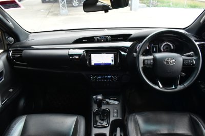 TOYOTA REVO REVO 4ประตู 2.8 ROCCO AT ปี 2019