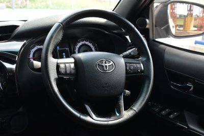 TOYOTA REVO REVO 4ประตู 2.8 ROCCO AT ปี 2019