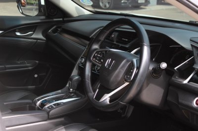 HONDA CIVIC 1.8 EL AT ปี 2020