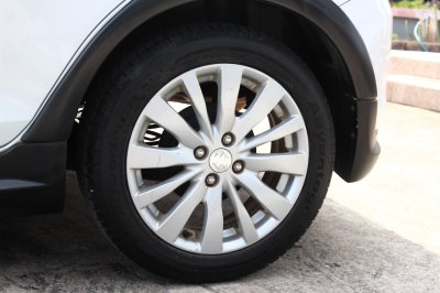 SUZUKI SWIFT 1.2 GLX AT YEAR 2017
