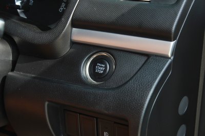 SUZUKI SWIFT 1.2 GLX AT YEAR 2017