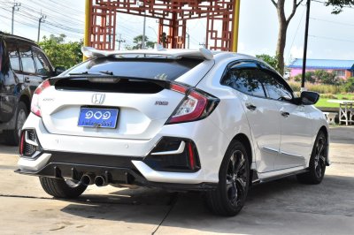 HONDA CIVIC  1.5 turbo RS HATCHBACK (FK) AT YEAR 2021