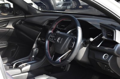 HONDA CIVIC  1.5 turbo RS HATCHBACK (FK) AT YEAR 2021