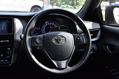 TOYOTA YARIS 1.2 SPORT PREMIUM AT ปี 2022