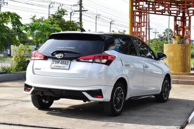 TOYOTA YARIS 1.2 SPORT PREMIUM AT ปี 2022