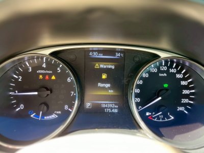 NISSAN XTRAIL 2.0 Hybrid AT ปี 2017