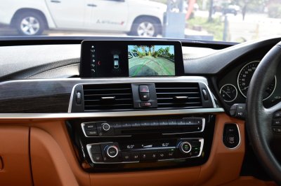 BMW 320d 2.0 GT LUXURY AT YEAR 2019