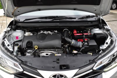 TOYOTA YARIS ATIV 1.2 sport AT YEAR 2020