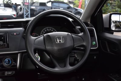 HONDA CITY 1.5 S AT YEAR 2018