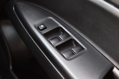 MITSUBISHI ATTRAGE 1.2 GLX AT YEAR 2015