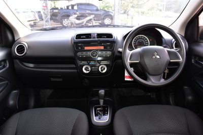 MITSUBISHI ATTRAGE 1.2 GLX AT YEAR 2015