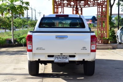 ISUZU DMAX 4dr 3.0 Hi-lander stealth Z-Prestige AT YEAR 2019