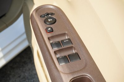 HONDA BRIO 1.2 S AT YEAR 2012