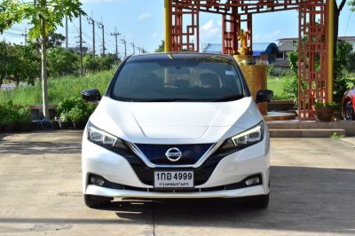 NISSAN LEAF EV AT YEAR 2020