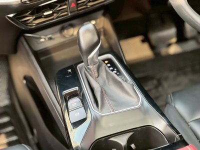 MG 5 1.5 X sunroof	AT YEAR 2021