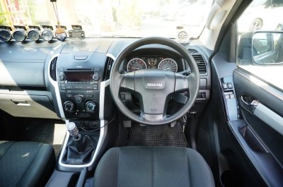 ISUZU  DMAX cab 1.9 Hi-lander L MT YEAR 2019