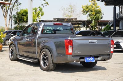 ISUZU  DMAX cab 1.9 Hi-lander L MT YEAR 2019