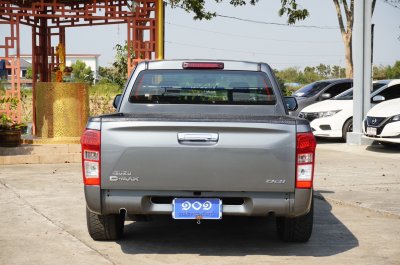 ISUZU  DMAX cab 1.9 Hi-lander L MT YEAR 2019